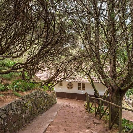 Rabacal Nature Spot Cottage Estreito Da Calheta Exterior photo