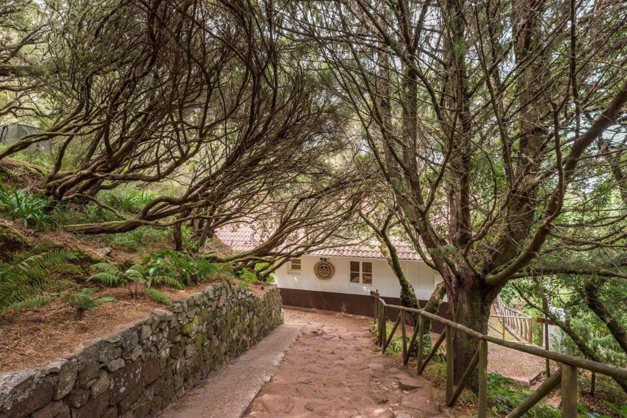 Rabacal Nature Spot Cottage Estreito Da Calheta Exterior photo